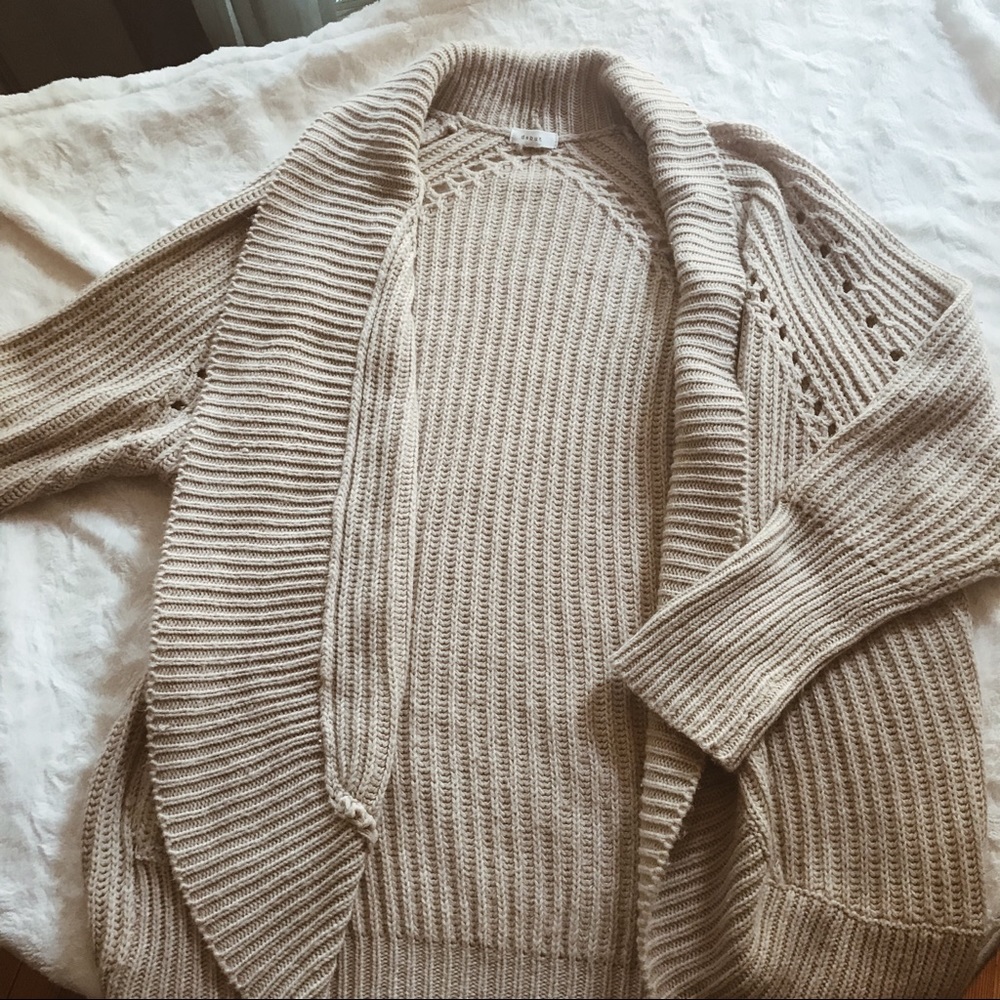 debut knit sweater